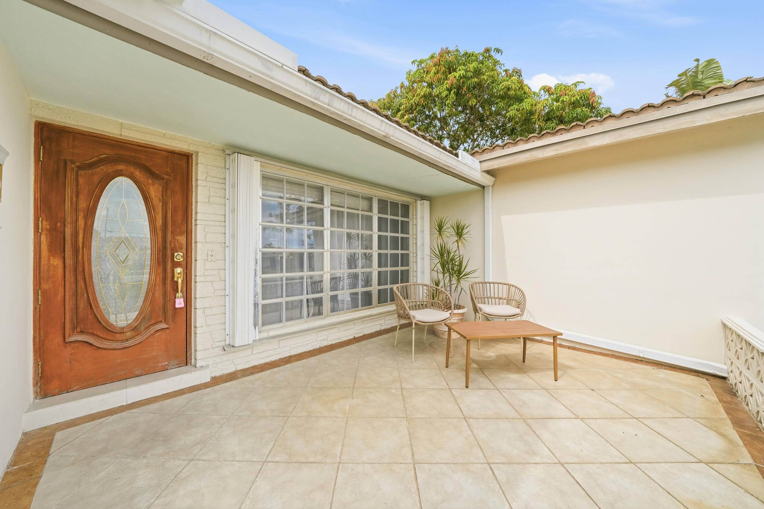 5501 Monroe Street Hollywood, FL 33021 - Photo 18 of 31 044