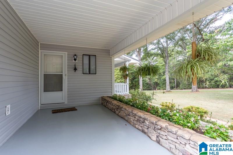 150 Upper 10 Road Anniston, AL 36206 - Photo 6 of 46