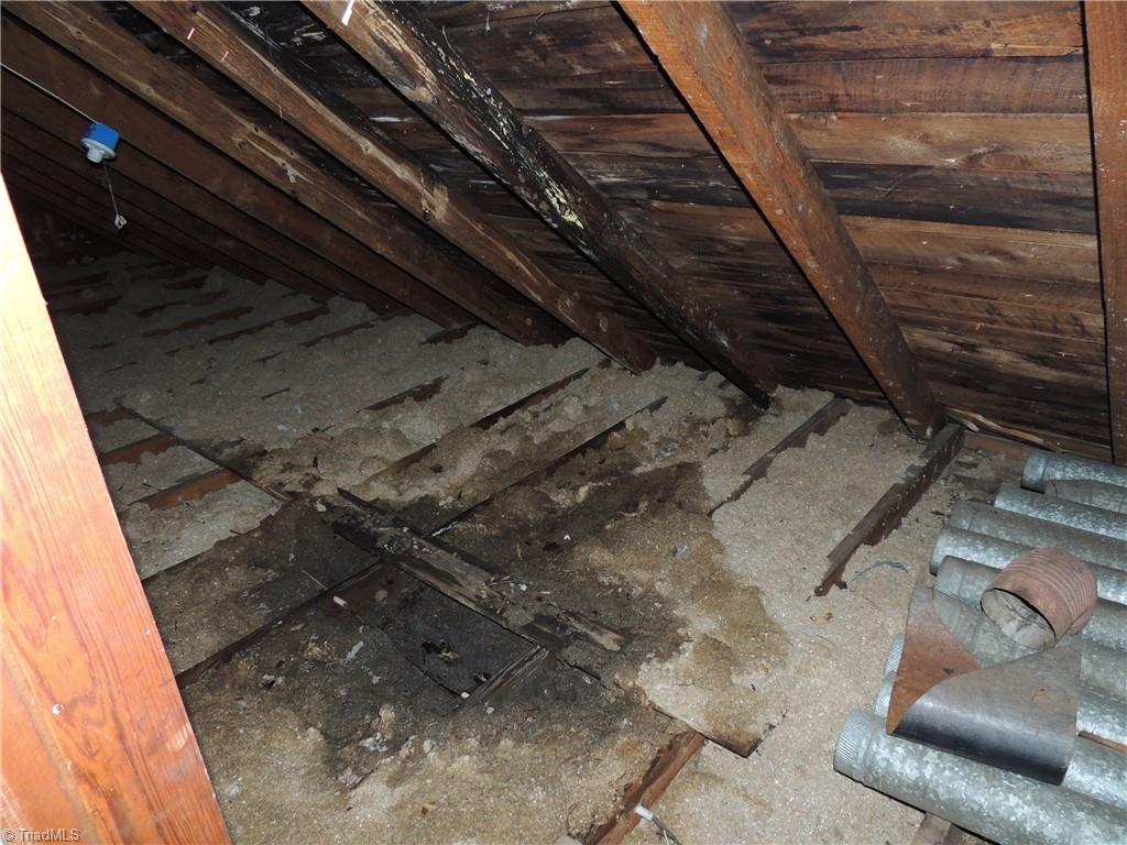 792 South Main Street Mocksville, NC 27028 - Photo 20 of 23 Roof Leak