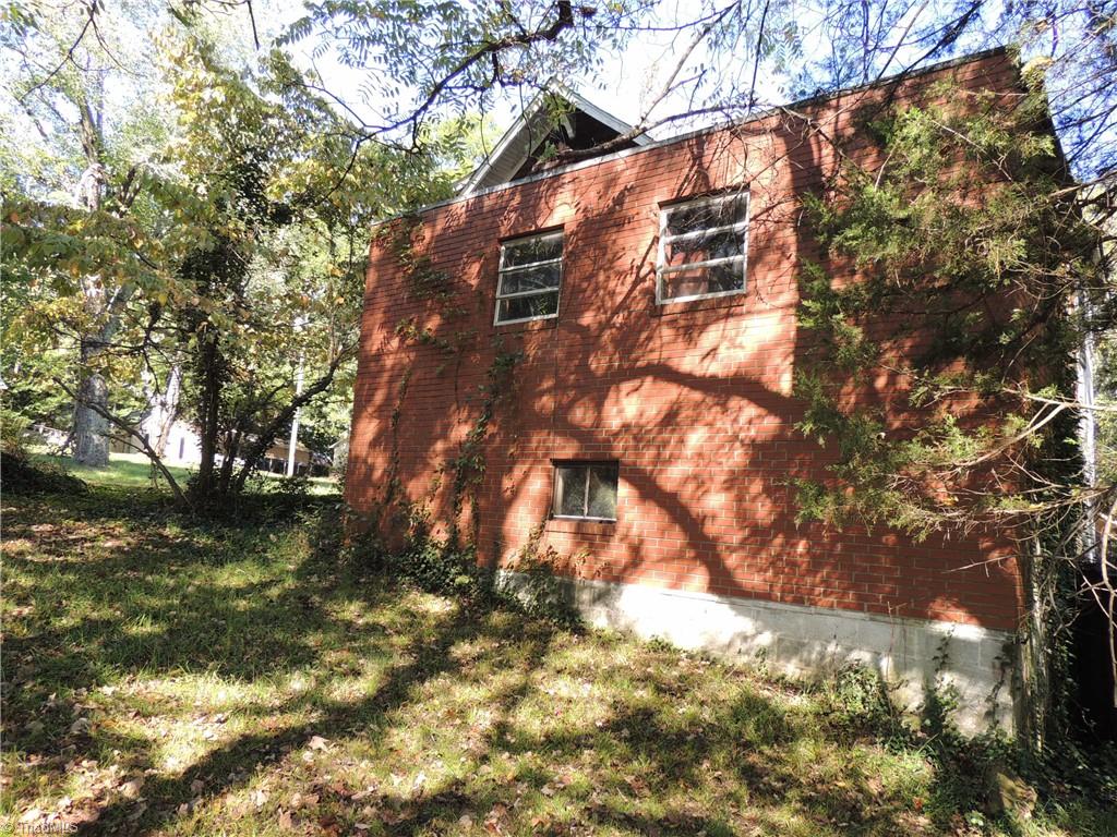 792 South Main Street Mocksville, NC 27028 - Photo 6 of 23 Side addition
