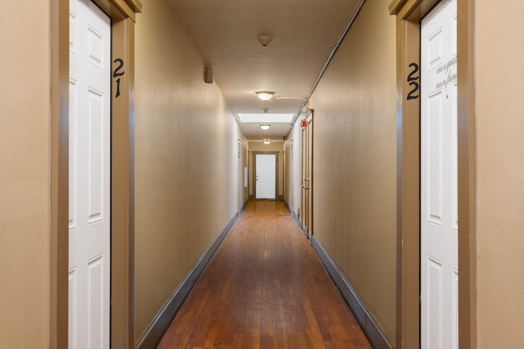 77 Green Street Lynn, MA 01902 - Photo 3 of 12