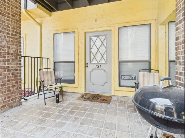 $1,250 | 806 West 24th Street, Unit 126, Austin, TX 78705