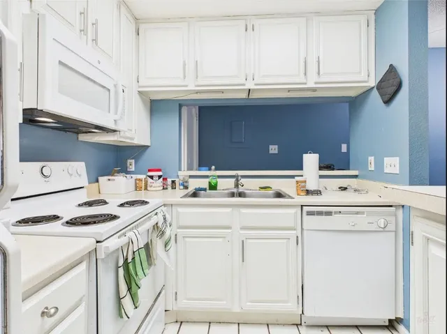 $1,250 | 806 West 24th Street, Unit 126, Austin, TX 78705