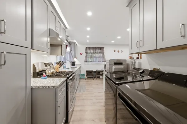 $1,870,000 | 130 Summer Street, Somerville, MA 02143