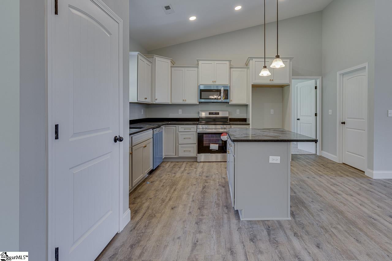 206 Legacy Lane Liberty, SC 29657 - Photo 15 of 36