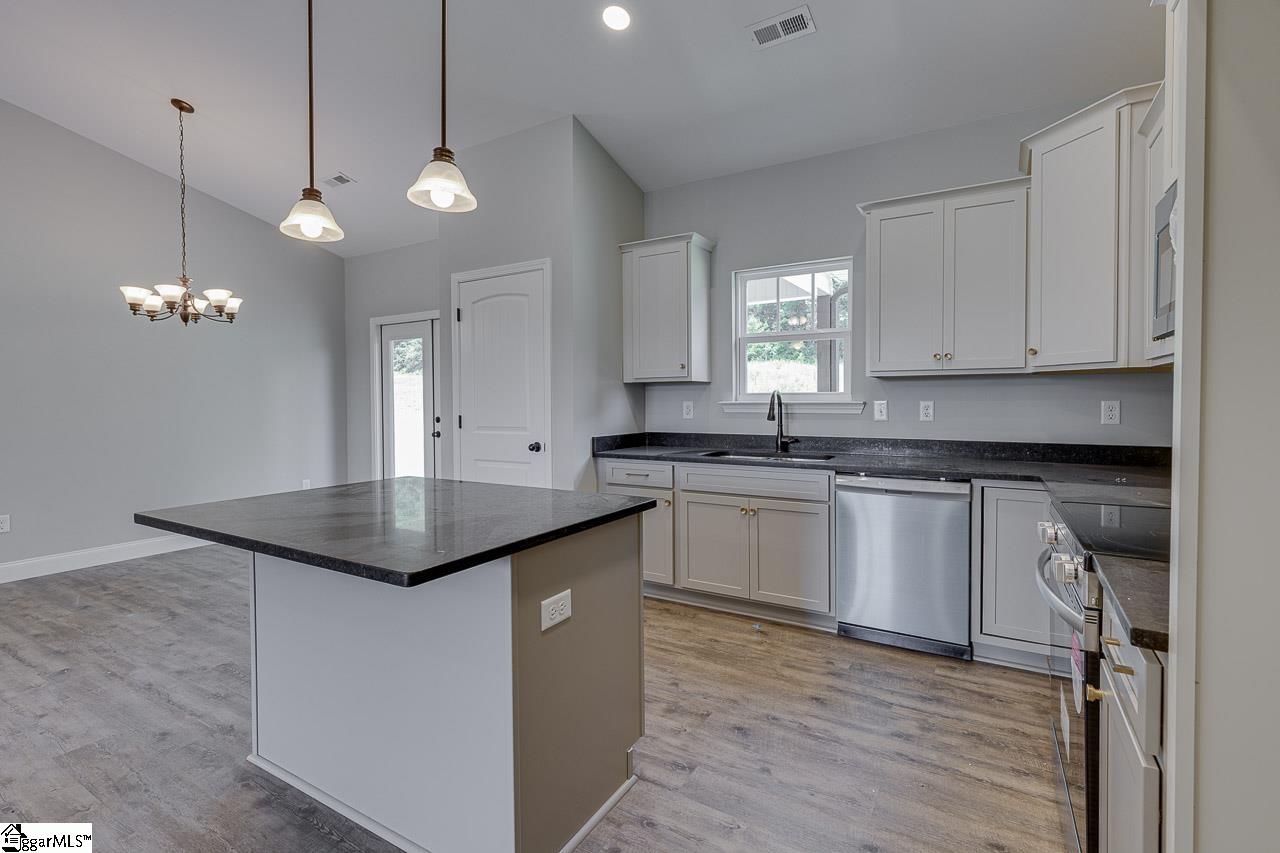 206 Legacy Lane Liberty, SC 29657 - Photo 17 of 36