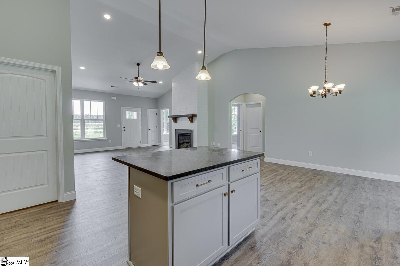 206 Legacy Lane Liberty, SC 29657 - Photo 18 of 36