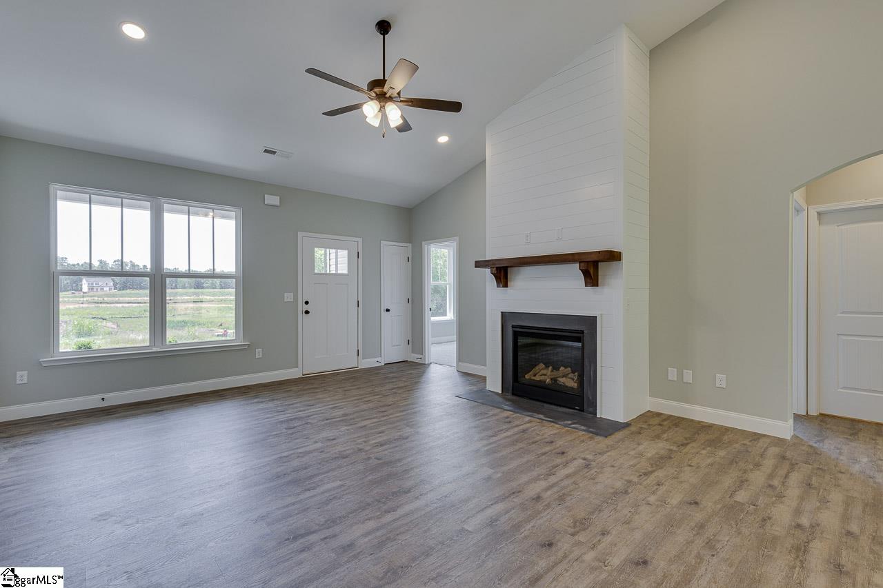 206 Legacy Lane Liberty, SC 29657 - Photo 9 of 36