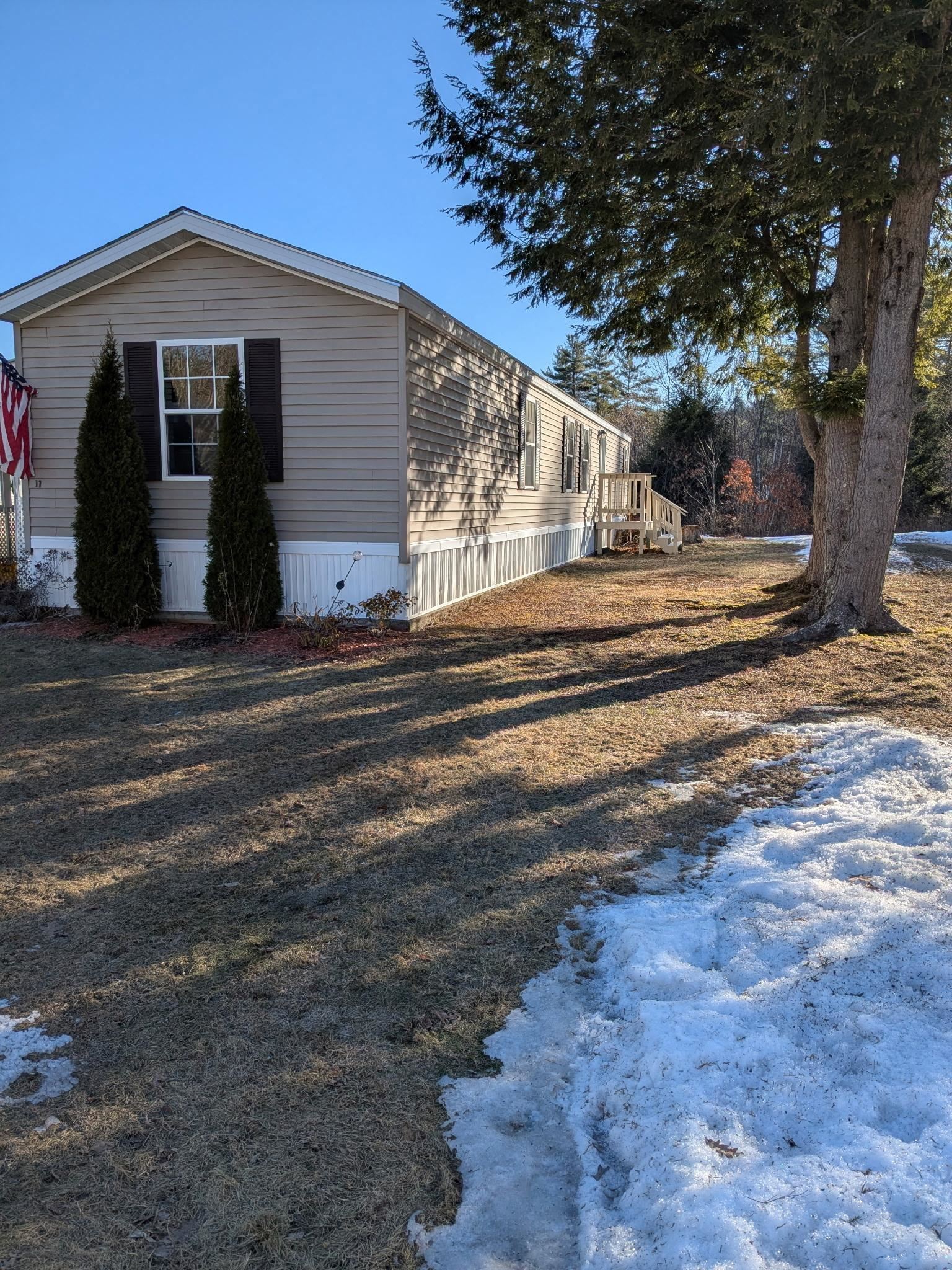 11 Rachel Place Claremont, NH 03743 - Photo 4 of 23