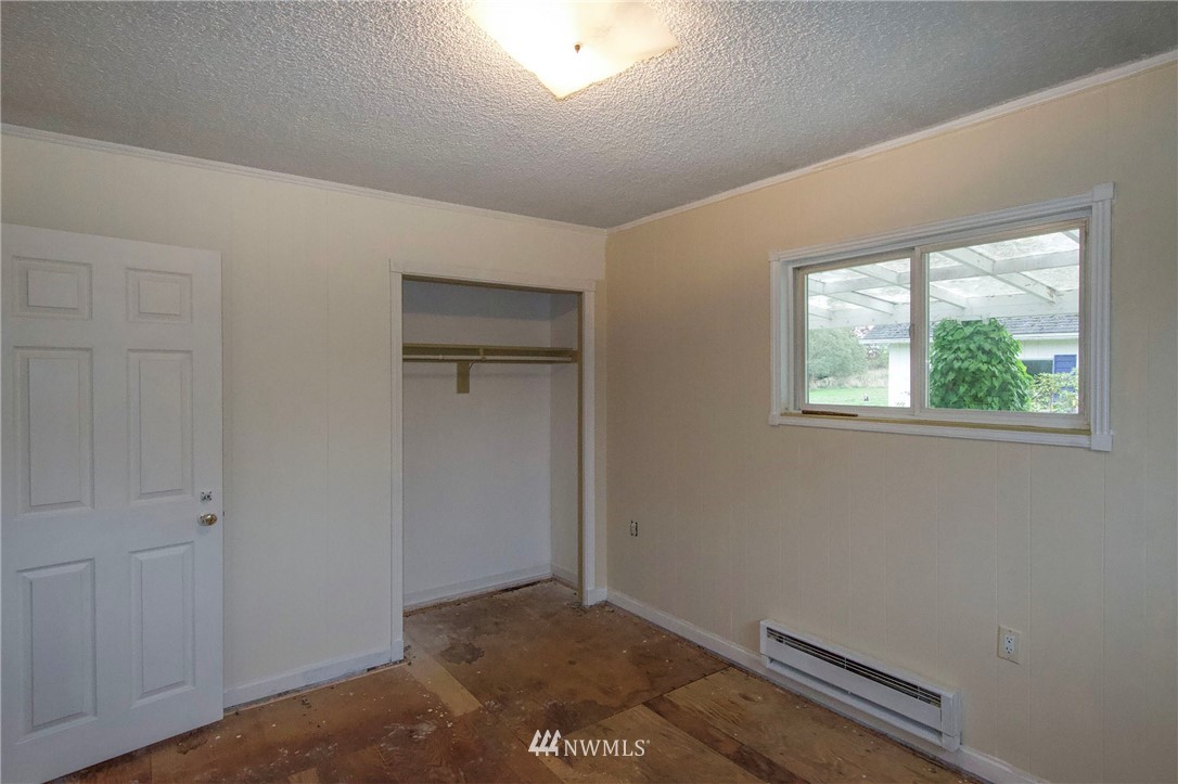 190 Roupe Road Sequim, WA 98382 - Photo 10 of 20 a view of room with window