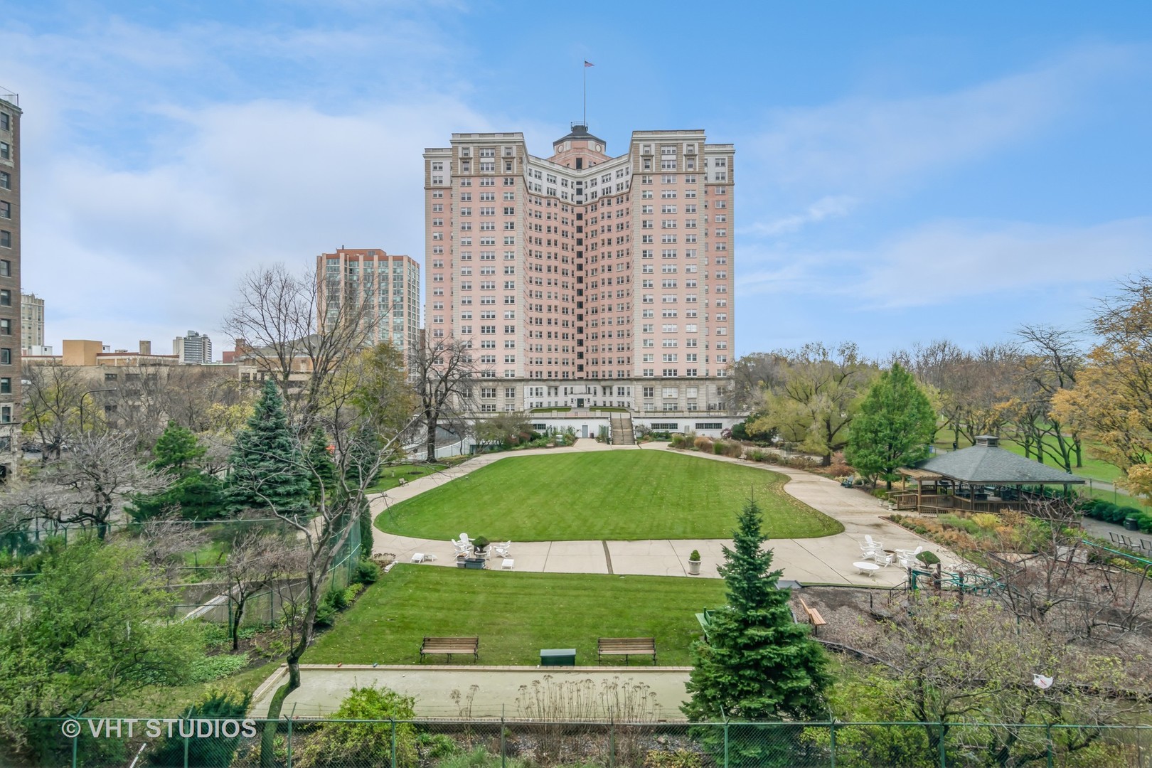 5455 North Sheridan Road, Unit 405 Chicago, IL 60640 - Photo 11 of 15 Gallery Image 11