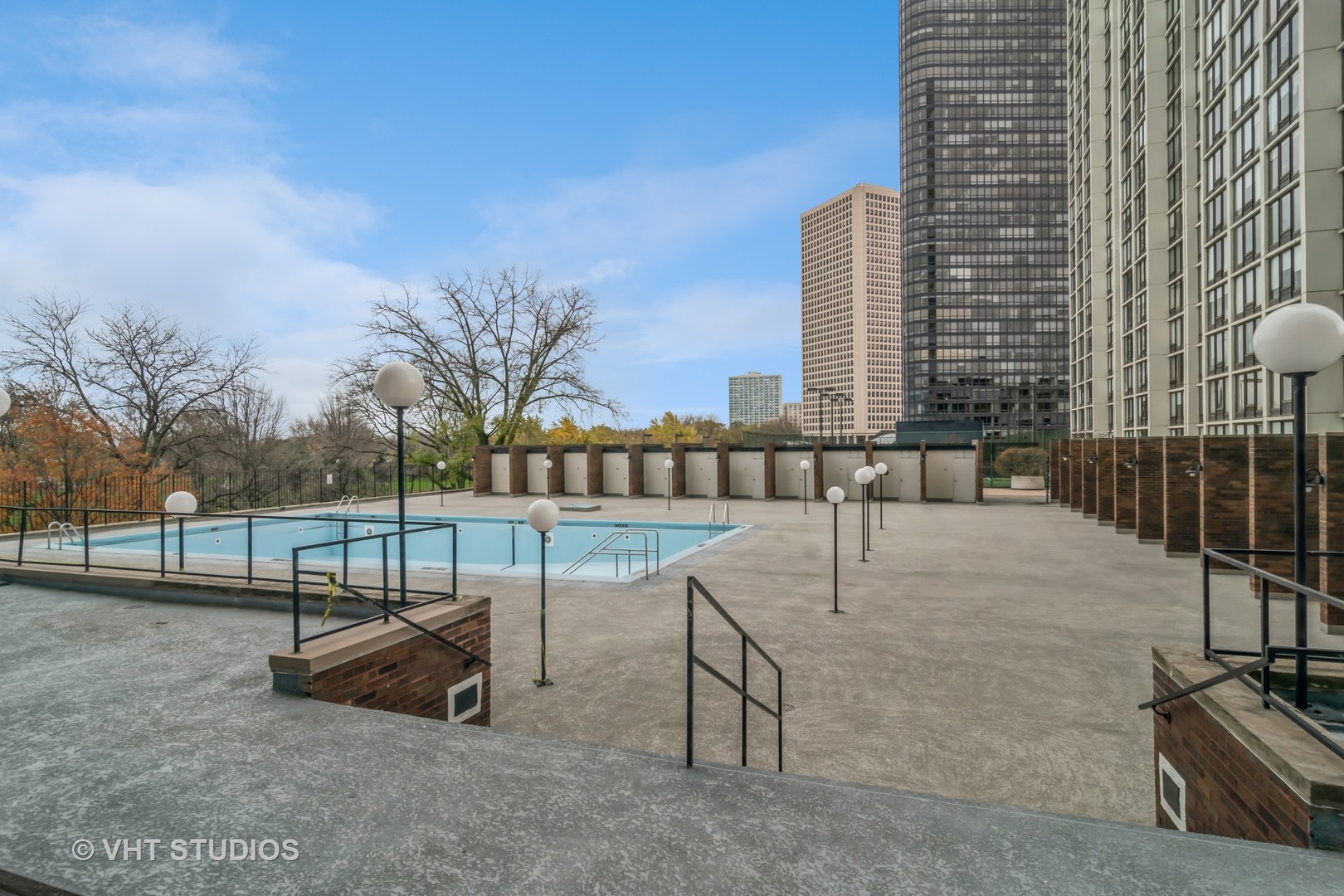 5455 North Sheridan Road, Unit 405 Chicago, IL 60640 - Photo 13 of 15 Gallery Image 13