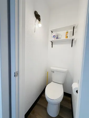 $129,900 | 1241 West Pleasant Street, Freeport, IL 61032