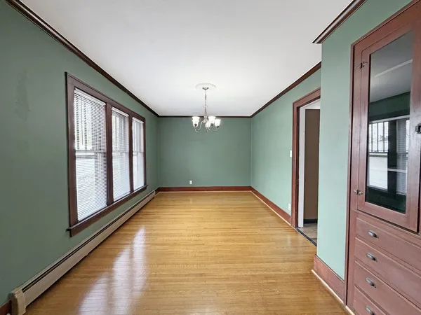 $129,900 | 1241 West Pleasant Street, Freeport, IL 61032