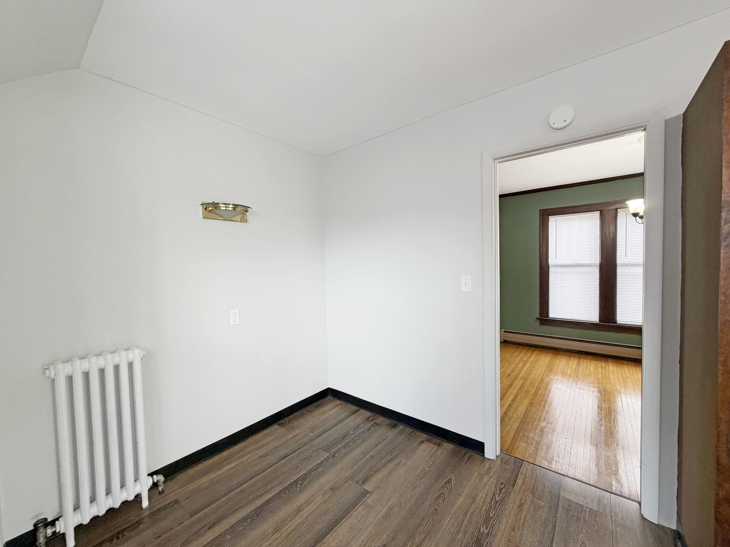 1241 West Pleasant Street Freeport, IL 61032 - Photo 9 of 22