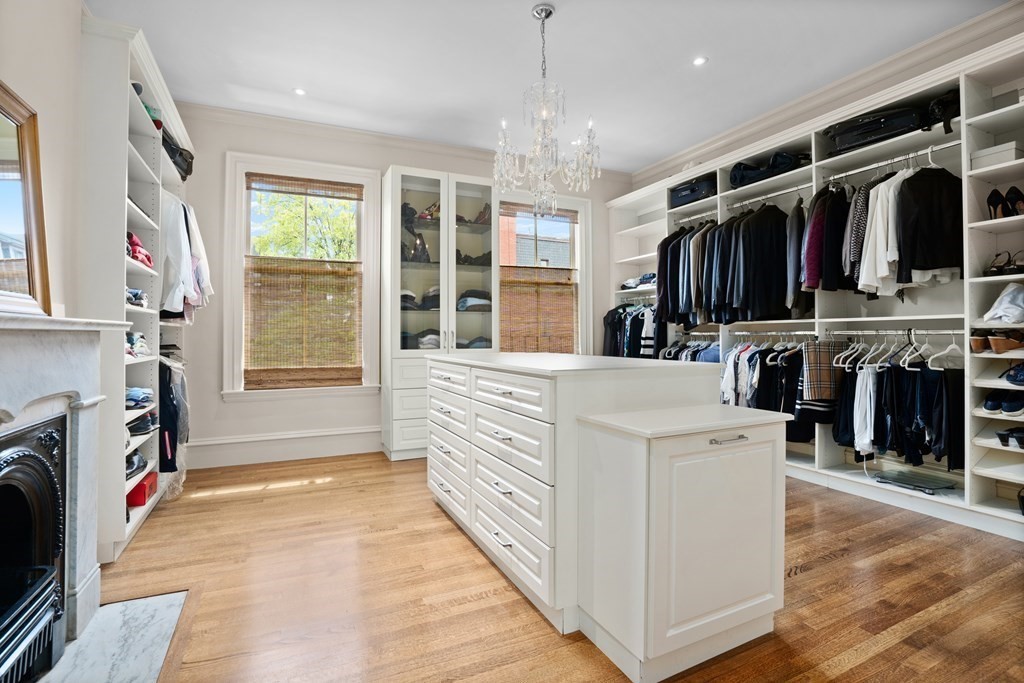 427 Beacon Street Boston, MA 02115 - Photo 12 of 25