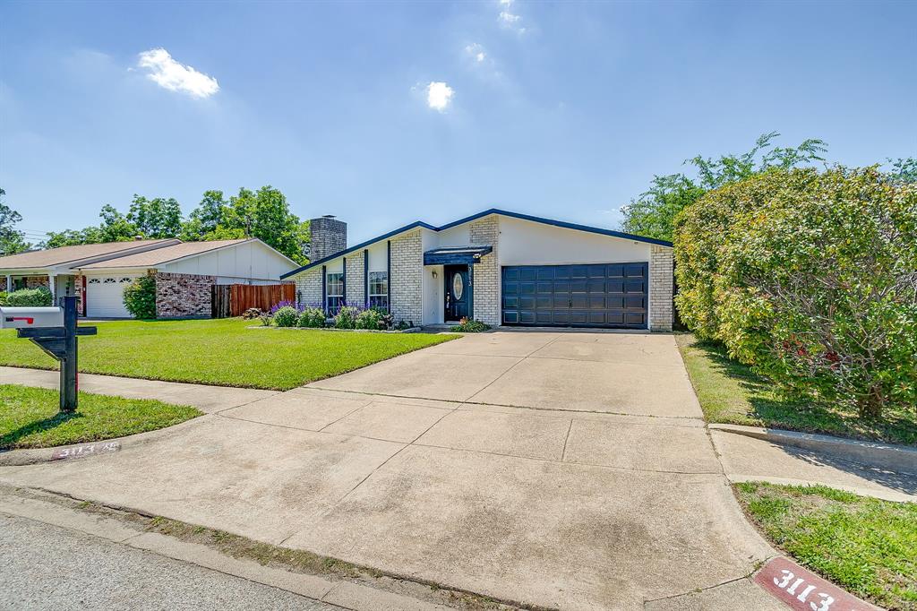 3113 Spring Grove Drive Bedford, TX 76021 - Photo 5 of 33