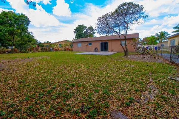 $474,900 | 6860 Broadmoor, North Lauderdale, FL 33068