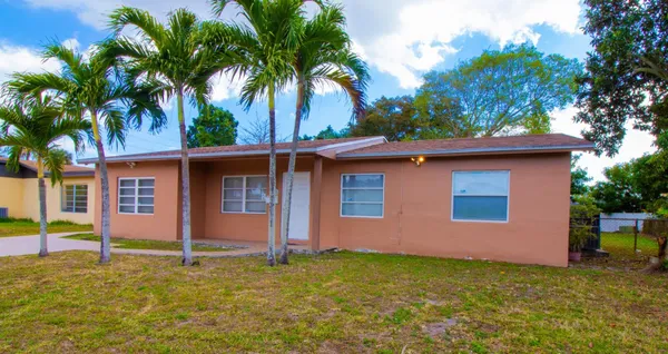 $474,900 | 6860 Broadmoor, North Lauderdale, FL 33068