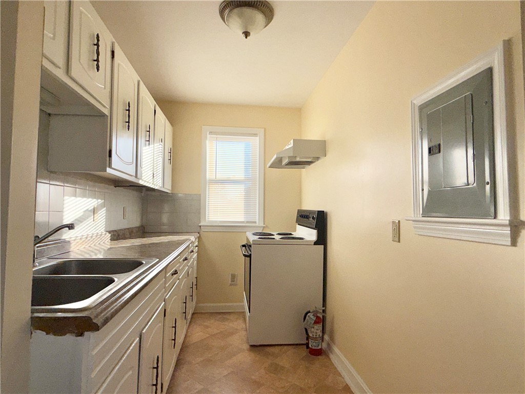1037 Cass Avenue Woonsocket, RI 02895 - Photo 5 of 14