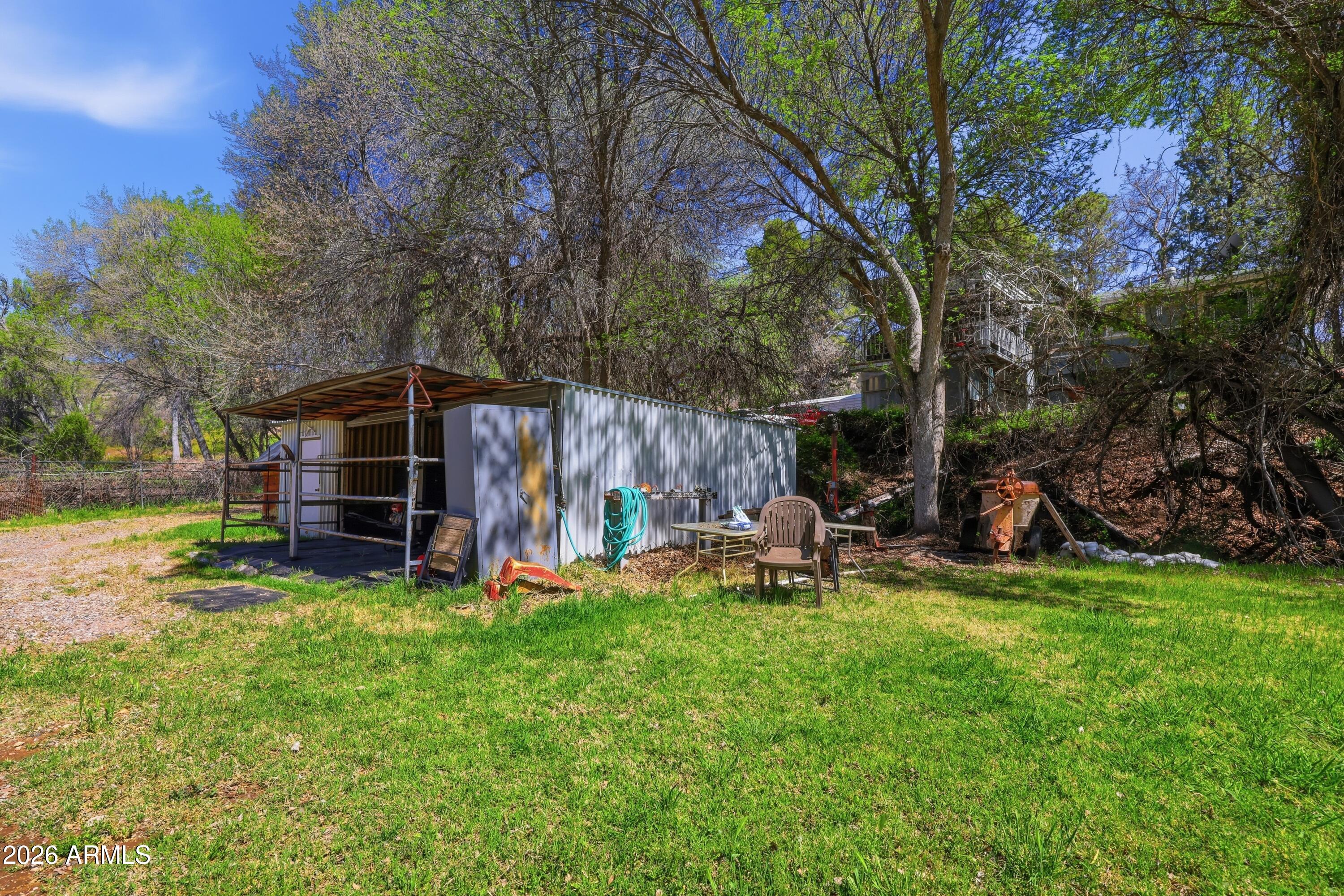 1070 North Page Springs Road Cornville, AZ 86325 - Photo 29 of 43 047_ListerPros