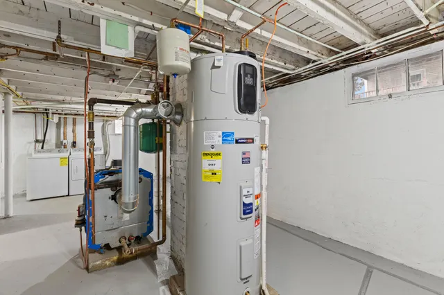 $419,900 | 77 Edgewood Avenue, Portland, ME 04103