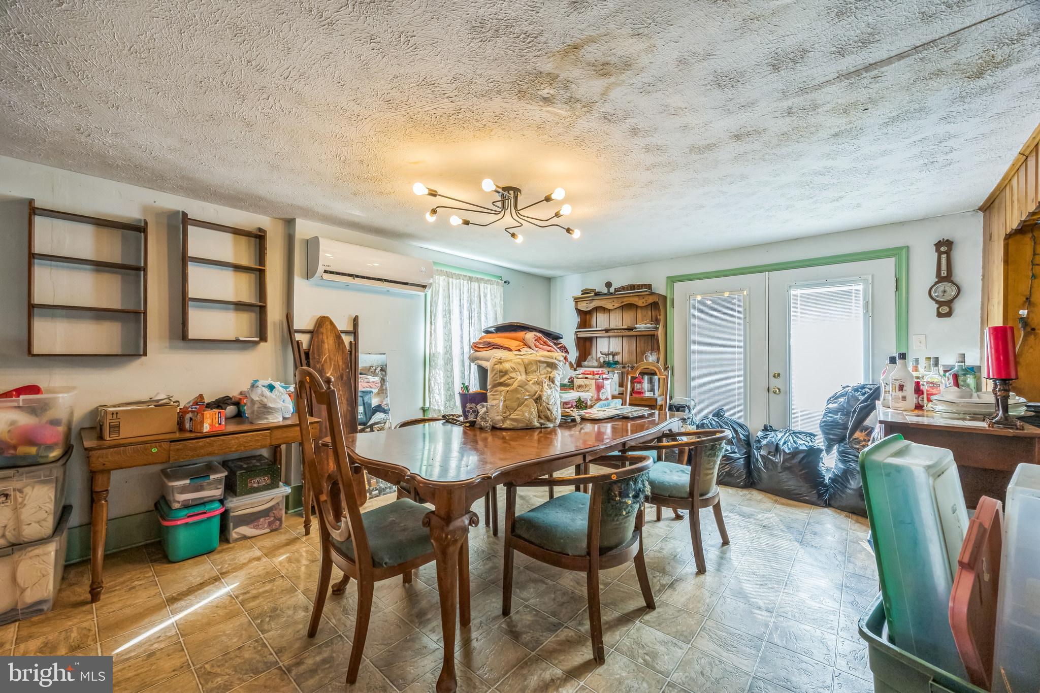 221 Kite Hollow Road Stanley, VA 22851 - Photo 14 of 33 Spacious dining area with natural light.