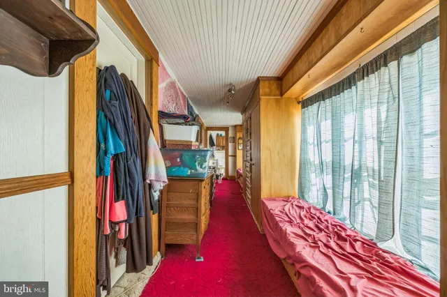 $185,000 | 221 Kite Hollow Road, Stanley, VA 22851