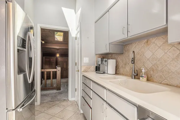 $660,000 | 13483 Oakcrest Avenue Northeast, Gowen, MI 49326