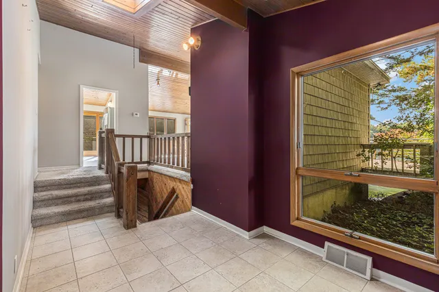 $785,000 | 13483 Oakcrest Avenue Northeast, Gowen, MI 49326