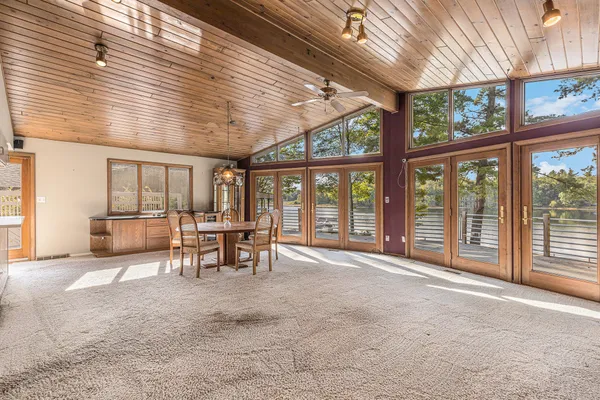 $660,000 | 13483 Oakcrest Avenue Northeast, Gowen, MI 49326