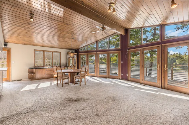 $785,000 | 13483 Oakcrest Avenue Northeast, Gowen, MI 49326