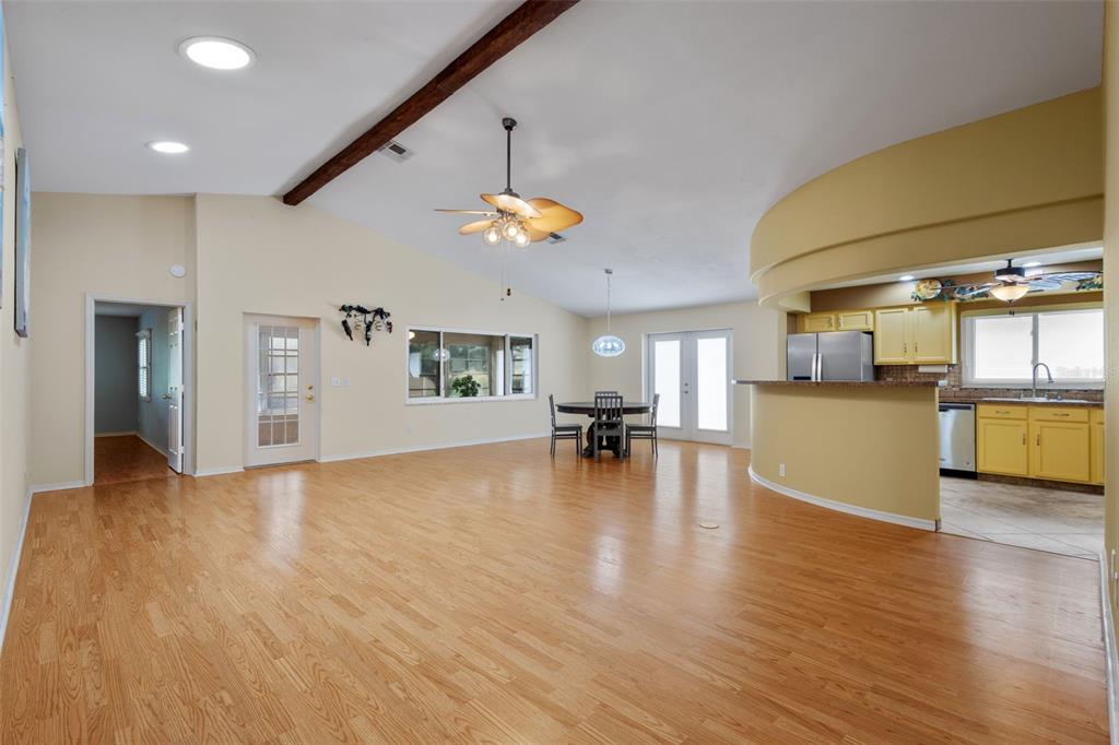 9526 Southwest 92nd Place Road Ocala, FL 34481 - Photo 5 of 60 Gallery Image 5