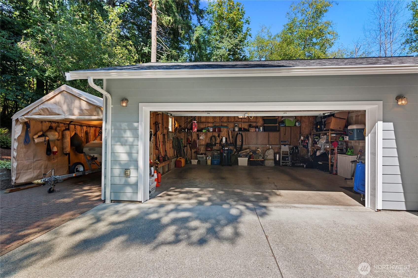 8324 Springridge Road Northeast Bainbridge Island, WA 98110 - Photo 30 of 35 Gallery Image 30