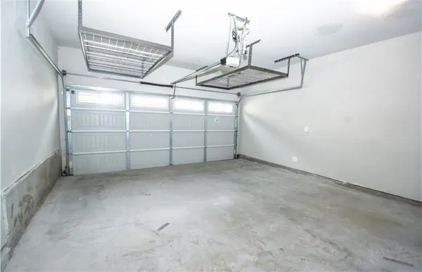 a view of a garage