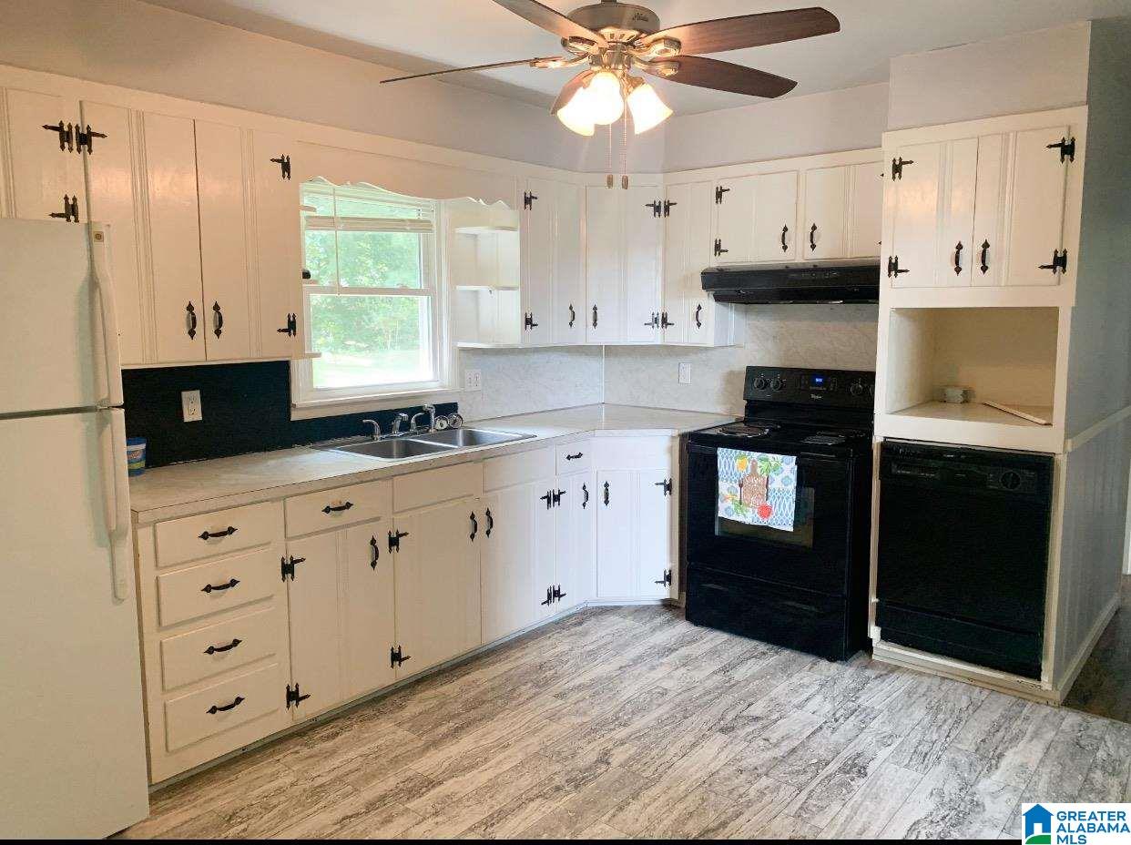 36 Pine Circle Oneonta, AL 35121 - Photo 4 of 14