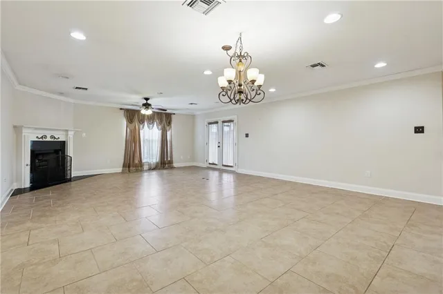 $275,000 | 3221 Riverland Drive, Chalmette, LA 70043