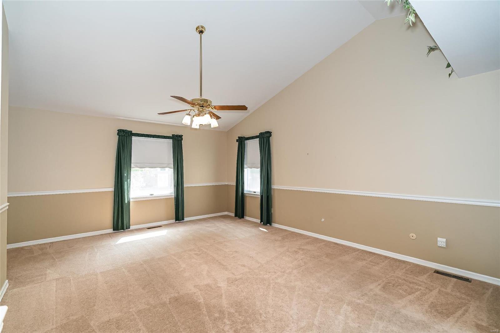 607 Valley Point Lane Ballwin, MO 63021 - Photo 22 of 35