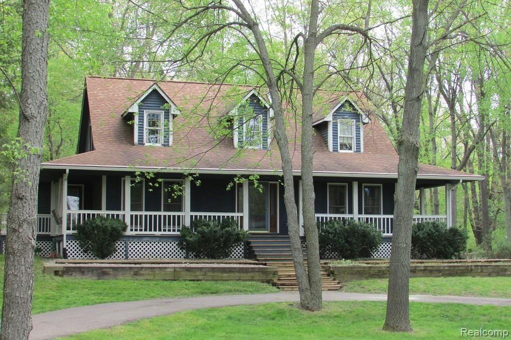 2846 Fenton Road Hartland, MI 48353 - Photo 1 of 33 Welcome to 2846 Fenton Road