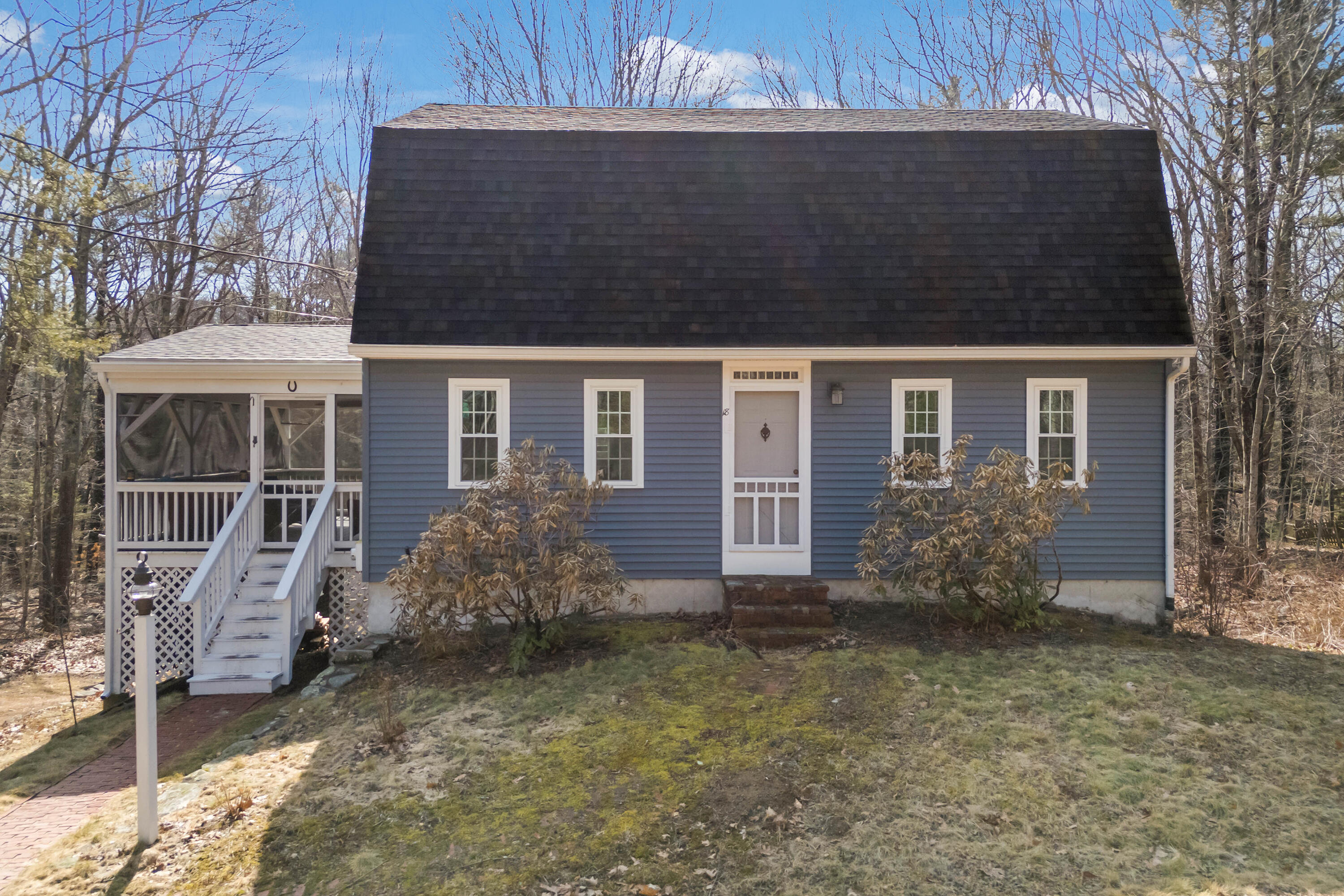 18 Abbey Road York, ME 03909 - Photo 2 of 50 18 Abbey Rd, York