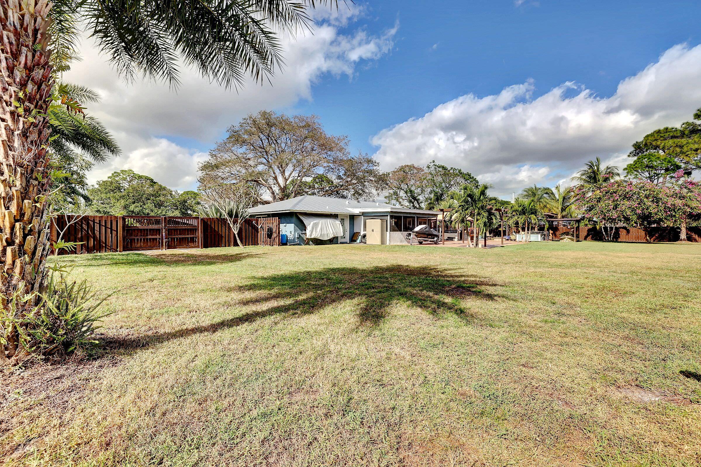 8467 Southwest 18th Avenue Stuart, FL 34997 - Photo 37 of 54 39_632a4905_6_7_8_9