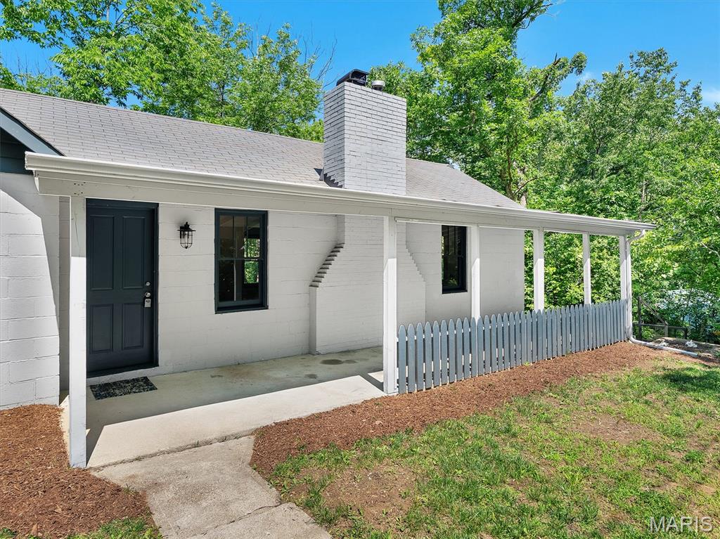 1811 Opeechee Beach Road Pacific, MO 63069 - Photo 4 of 29
