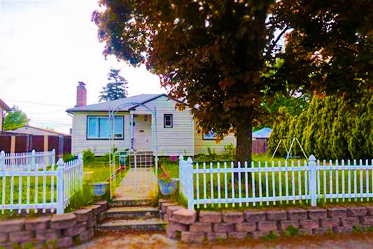 4015 North Ash Street Spokane, WA 99205 - Photo 2 of 14