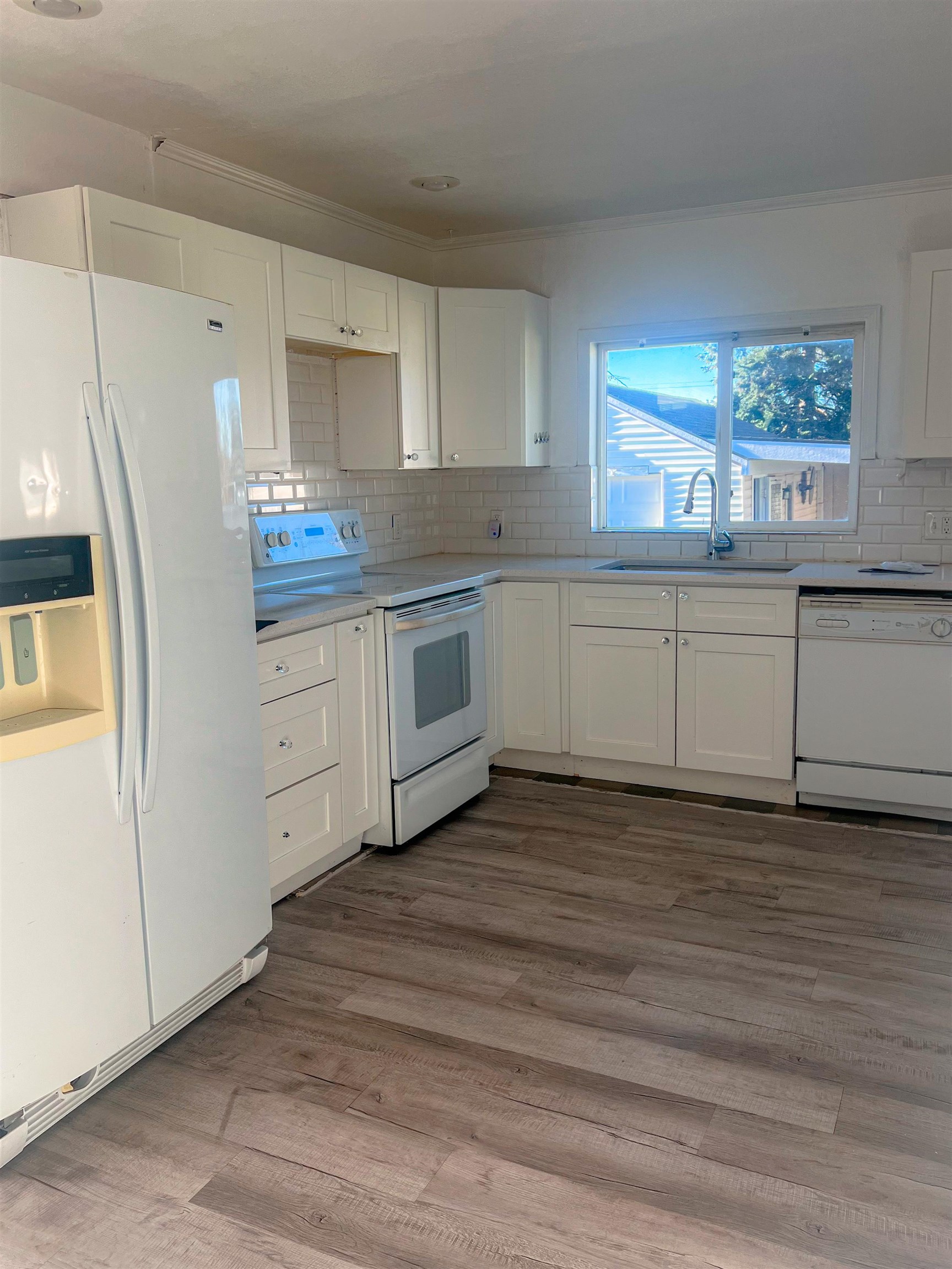 4015 North Ash Street Spokane, WA 99205 - Photo 4 of 14