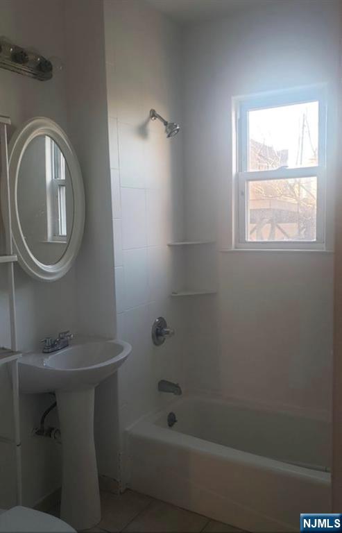 56 Spring Street Lodi, NJ 07644 - Photo 4 of 6