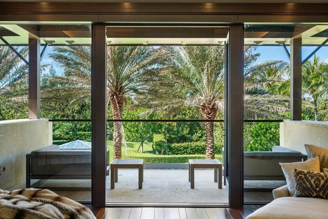 $150,000,000 | 1370 South Ocean Boulevard, Manalapan, FL 33462