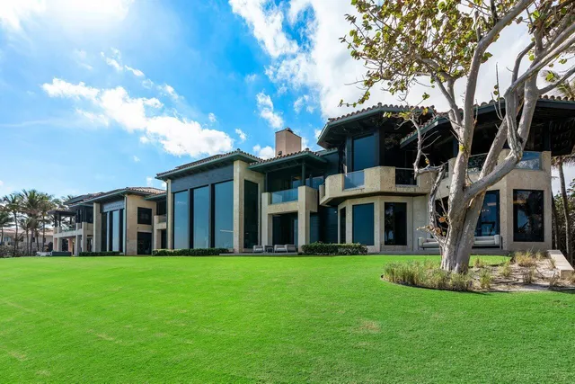 $150,000,000 | 1370 South Ocean Boulevard, Manalapan, FL 33462