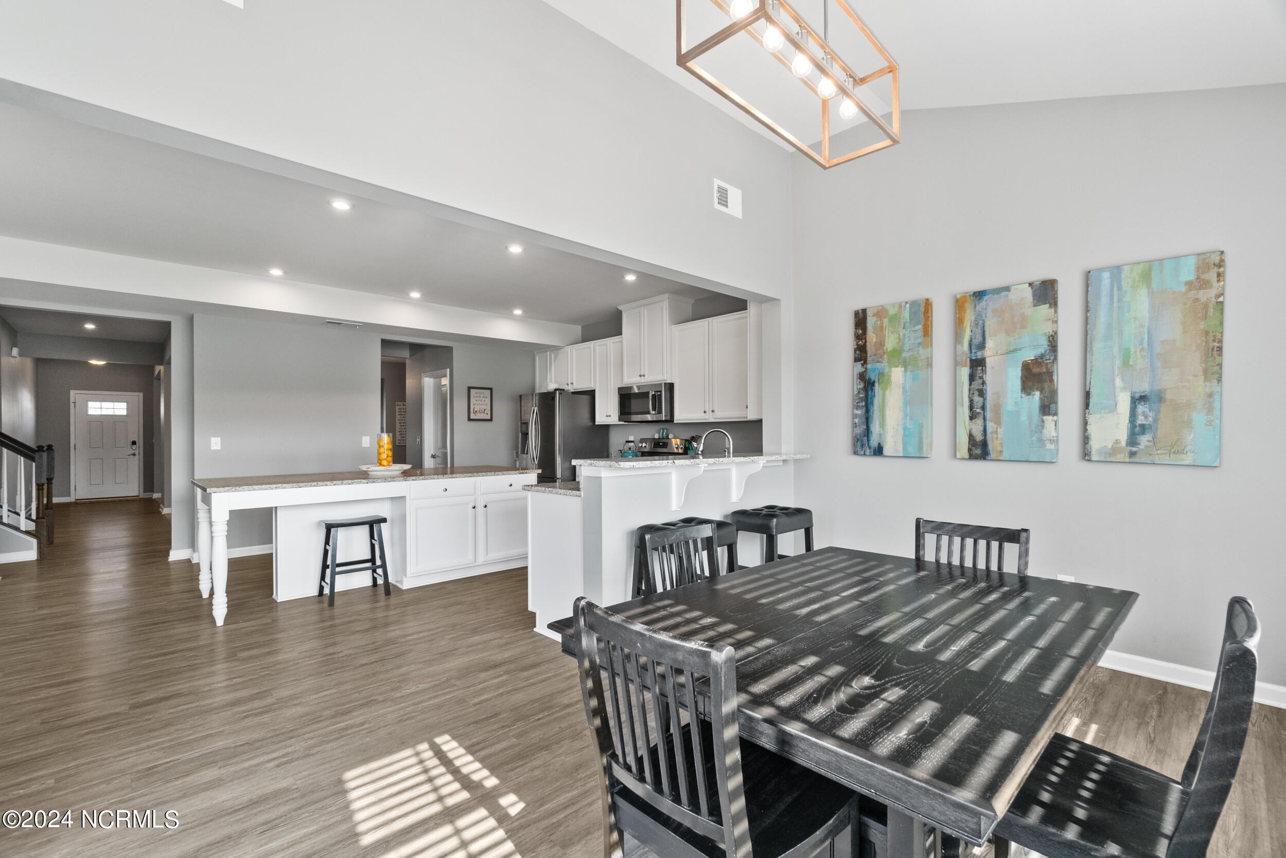 115 Sunny Lake Road Moyock, NC 27958 - Photo 21 of 58 Dine-In_Kitchen_View_115 Sunny Lake