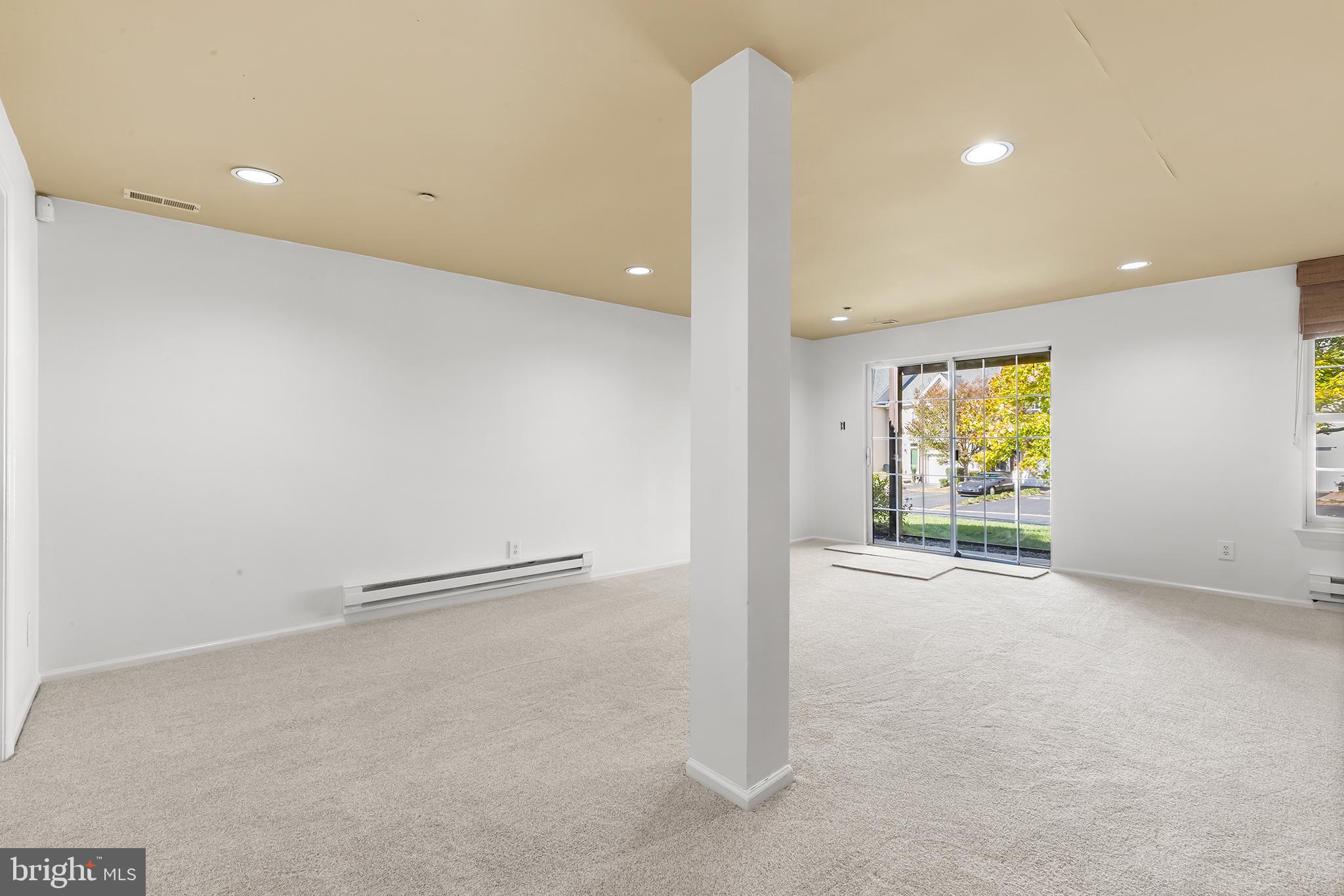 272 Militia Drive Wayne, PA 19087 - Photo 25 of 57 an empty room with windows