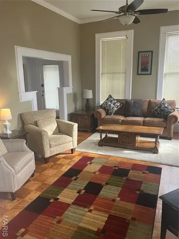 $2,000 | 721 South Church Street, Belleville, IL 62220